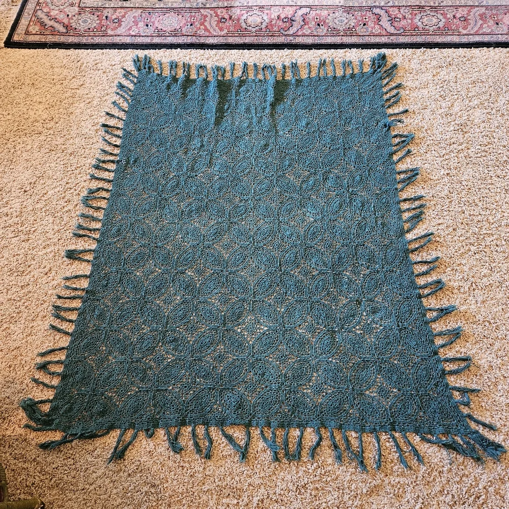 Vintage Dark Green Crocheted Throw Blanket With Tassels 54x48 in - Picture 2 of 6